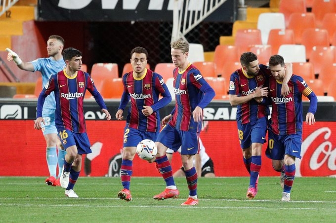 Bảng xếp hạng La Liga 2021: Kịch tính lên “đỉnh” khi Barca bắt kịp Real, chờ soán ngôi Atletico Bảng xếp hạng La Liga 2021: Kịch tính lên “đỉnh” khi Barca bắt kịp Real, chờ soán ngôi Atletico