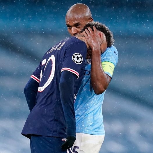 CHÙM ẢNH: Man City khiến giấc mơ vô địch C1 của PSG tan thành mây khói