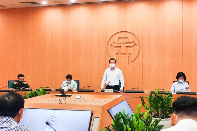 Phó Chủ tịch UBND TP Chử Xuân Dũng phát biểu tại hội nghị Phó Chủ tịch UBND TP Chử Xuân Dũng phát biểu tại hội nghị