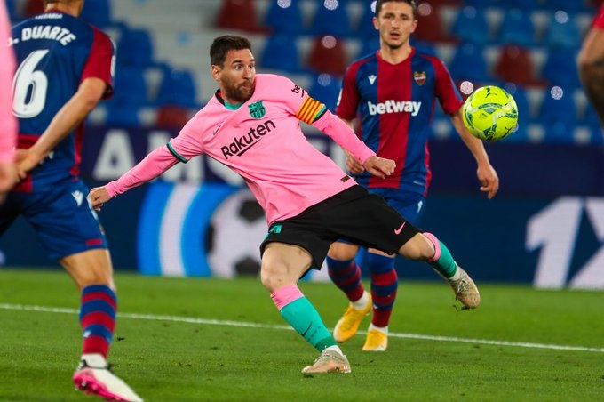 Bảng xếp hạng La Liga 2020/21: Barca hòa như thua, Atletico mừng thầm Bảng xếp hạng La Liga 2020/21: Barca hòa như thua, Atletico mừng thầm