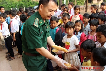 Những 