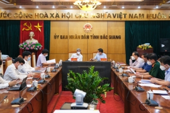 Bắc Giang số ca mắc tăng chóng mặt, Bộ Y tế họp khẩn với địa phương