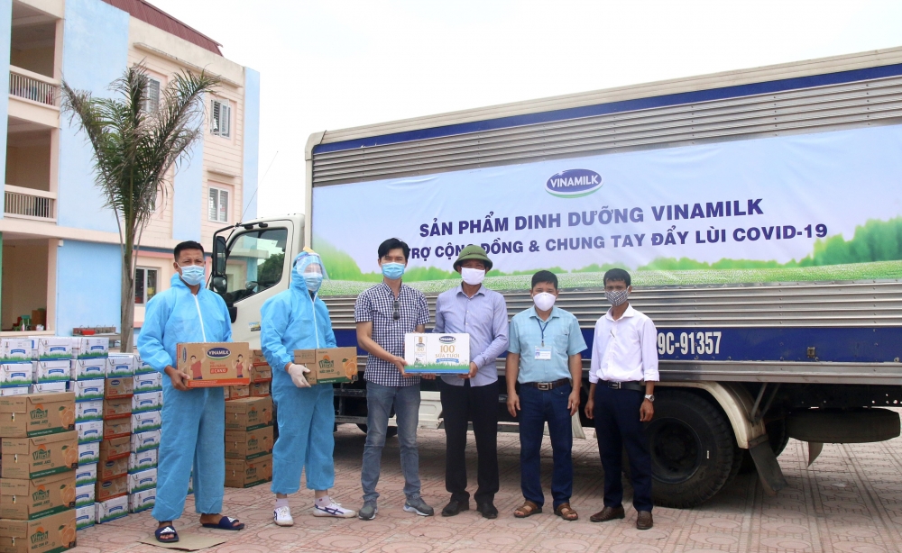 200.000 sản phẩm của Vinamik đến với các khu cách ly ở Hà Nội, Hà Nam, Bắc Ninh 200.000 sản phẩm của Vinamik đến với các khu cách ly ở Hà Nội, Hà Nam, Bắc Ninh