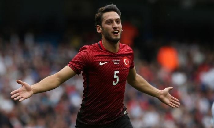 Bảng A - EURO 2021: Italia vượt trội, Xứ Wales mơ làm nên điều kỳ diệu Bảng A - EURO 2021: Italia vượt trội, Xứ Wales mơ làm nên điều kỳ diệu