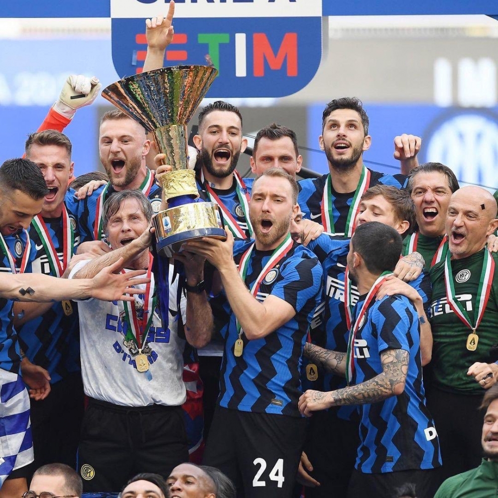 Inter đăng quang ngôi vô địch Serie A mùa này 