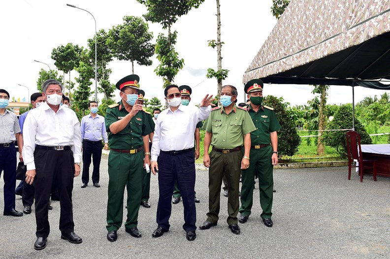 Thủ tướng chỉ đạo một loạt biện pháp mạnh để chống dịch hiệu quả hơn Thủ tướng chỉ đạo một loạt biện pháp mạnh để chống dịch hiệu quả hơn