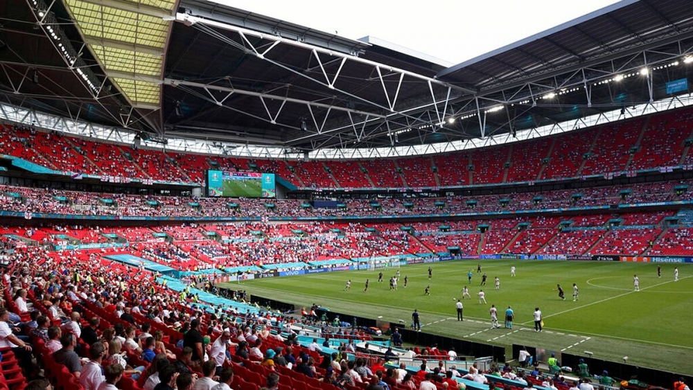 Nước Anh có thể bị tước quyền đăng cai trận chung kết EURO 2021 Nước Anh có thể bị tước quyền đăng cai trận chung kết EURO 2021