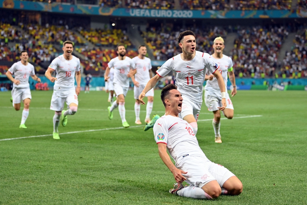 EURO 2021: ĐKVĐ thế giới và Á quân thế giới cùng bị loại trong một ngày EURO 2021: ĐKVĐ thế giới và Á quân thế giới cùng bị loại trong một ngày