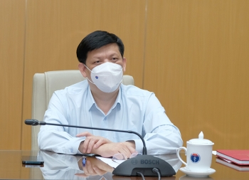 Bộ Y tế hỗ trợ 10.000 cán bộ, nhân viên y tế  giúp TP.HCM chống dịch