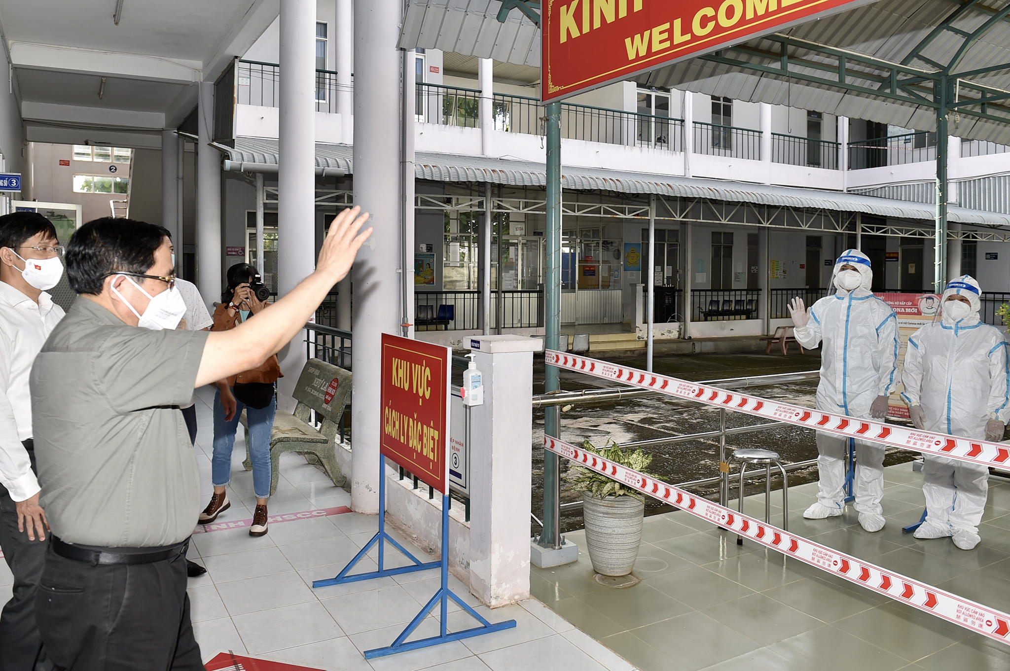 Chùm ảnh: Thủ tướng kiểm tra công tác phòng chống dịch tại Tây Ninh Chùm ảnh: Thủ tướng kiểm tra công tác phòng chống dịch tại Tây Ninh