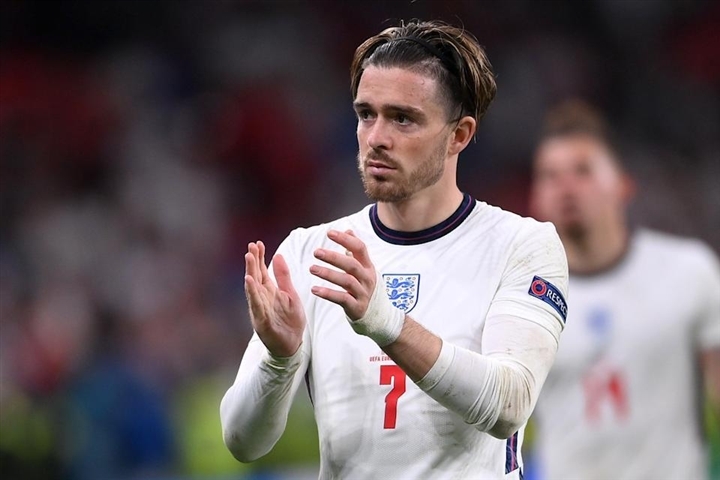 Bị mắng hèn nhát ở chung kết EURO, Jack Grealish tiết lộ điều bất ngờ Bị mắng hèn nhát ở chung kết EURO, Jack Grealish tiết lộ điều bất ngờ