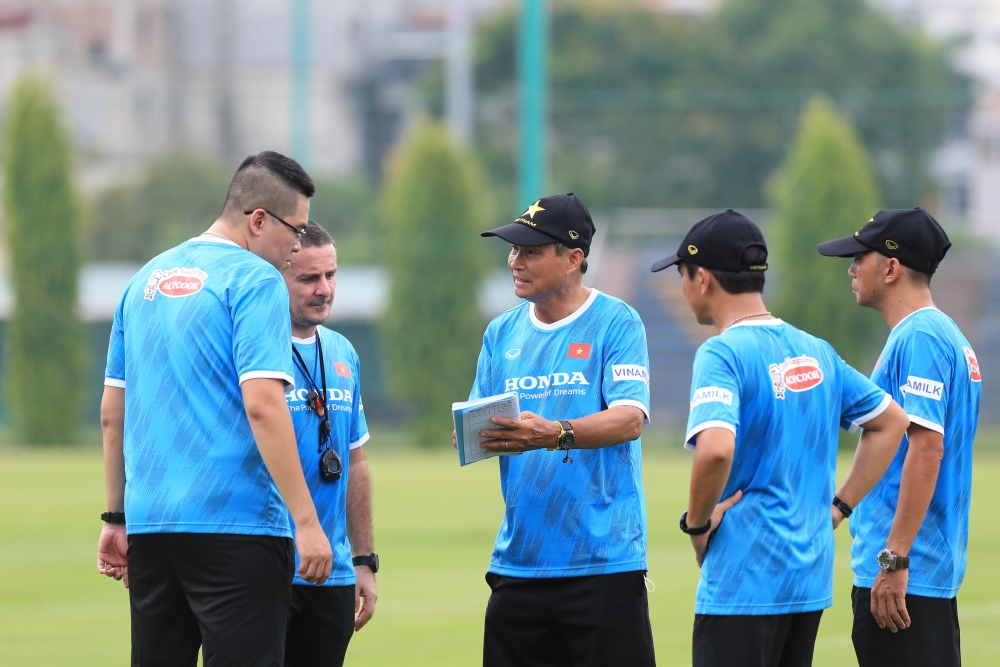 Tuyển nữ Việt Nam hứng khởi chuẩn bị chinh phục vé dự World Cup Tuyển nữ Việt Nam hứng khởi chuẩn bị chinh phục vé dự World Cup