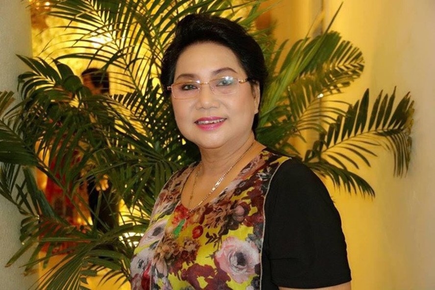 Nghệ sĩ cải lương gạo cội Kim Phượng qua đời Nghệ sĩ cải lương gạo cội Kim Phượng qua đời