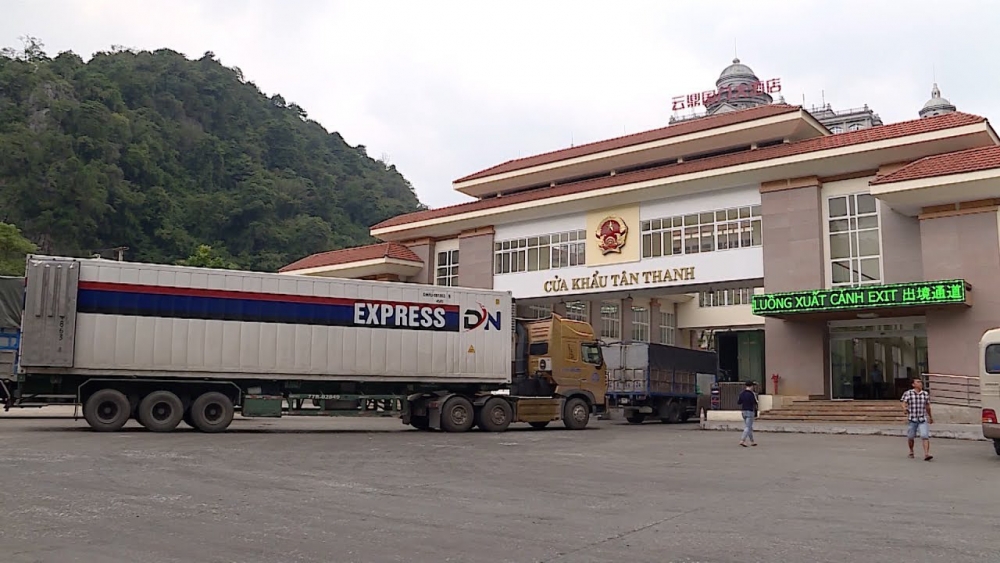 Nhiều giải pháp gỡ khó cho xuất nhập khẩu khi đại dịch COVID-19 bùng phát Nhiều giải pháp gỡ khó cho xuất nhập khẩu khi đại dịch COVID-19 bùng phát