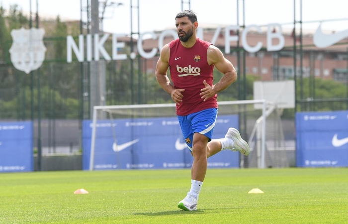 Tiền đạo Aguero gặp chấn thương