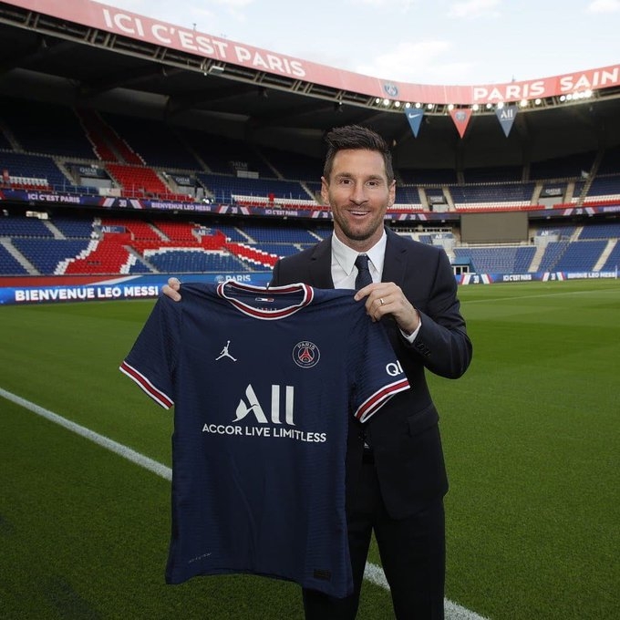 Messi ký hợp đồng với PSG, Barca lập tức có hành động phũ phàng Messi ký hợp đồng với PSG, Barca lập tức có hành động phũ phàng