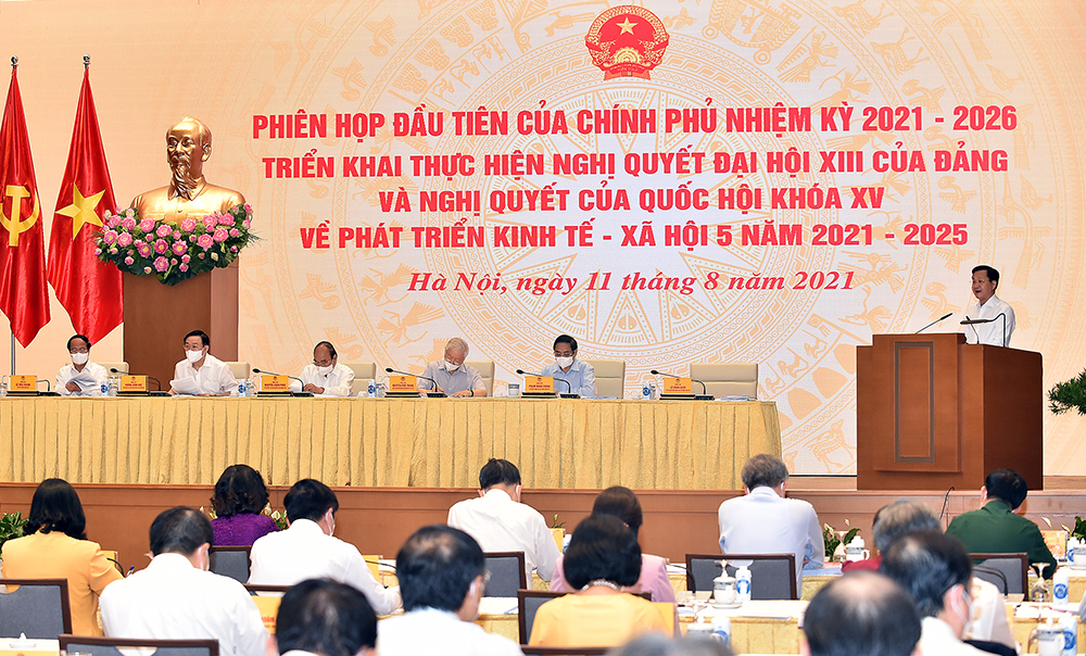 Bảo vệ sức khỏe, tính mạng nhân dân là trên hết, trước hết Bảo vệ sức khỏe, tính mạng nhân dân là trên hết, trước hết