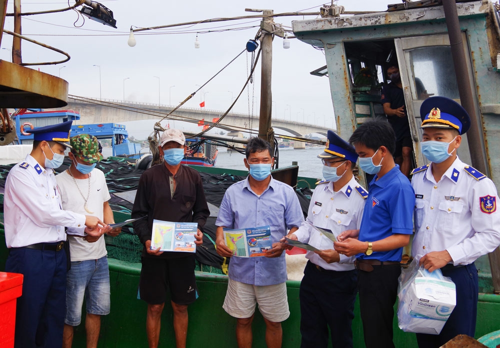 CSB Việt Nam: Chống khai thác thủy sản bất hợp pháp để phát triển kinh tế biển CSB Việt Nam: Chống khai thác thủy sản bất hợp pháp để phát triển kinh tế biển