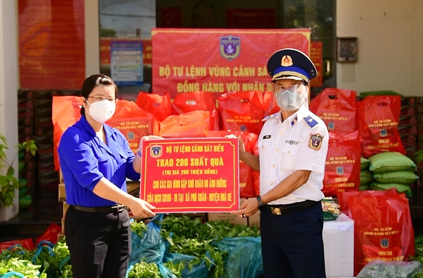Bộ Tư lệnh Vùng Cảnh sát biển 3 đồng hành cùng nhân dân phòng, chống dịch Bộ Tư lệnh Vùng Cảnh sát biển 3 đồng hành cùng nhân dân phòng, chống dịch