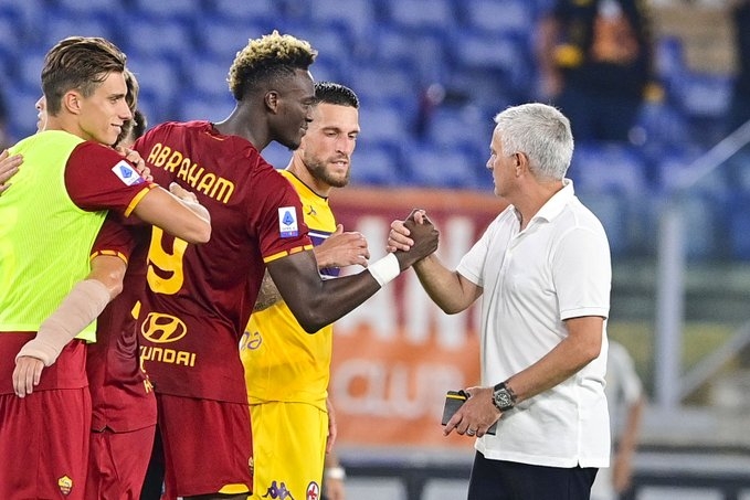 Sao Chelsea tỏa sáng, HLV Mourinho có trận thắng đầu tay tại Serie A Sao Chelsea tỏa sáng, HLV Mourinho có trận thắng đầu tay tại Serie A