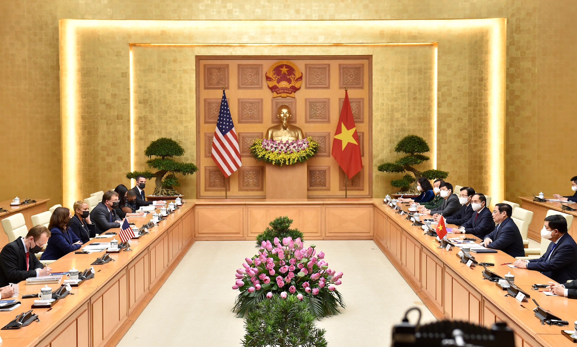 Thủ tướng Phạm Minh Chính tiếp Phó Tổng thống Hoa Kỳ Kamala Harris Thủ tướng Phạm Minh Chính tiếp Phó Tổng thống Hoa Kỳ Kamala Harris
