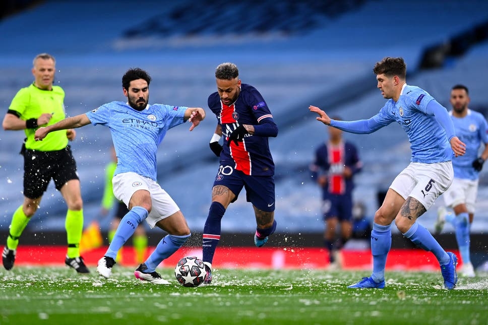 Bốc thăm vòng bảng Champions League - Cúp C1: MU đối đầu Villarreal, Liverpool vào bảng 'tử thần' Bốc thăm vòng bảng Champions League - Cúp C1: MU đối đầu Villarreal, Liverpool vào bảng 'tử thần'
