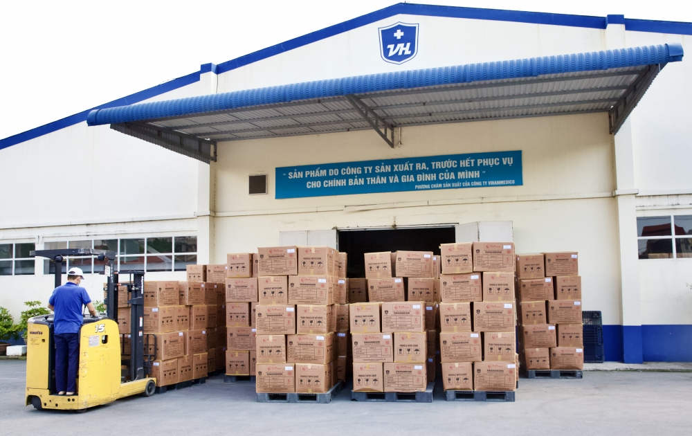 T&T Group bàn giao 8,5 triệu bộ bơm kim tiêm phục vụ chiến dịch tiêm chủng quốc gia phòng COVID-19 T&T Group bàn giao 8,5 triệu bộ bơm kim tiêm phục vụ chiến dịch tiêm chủng quốc gia phòng COVID-19