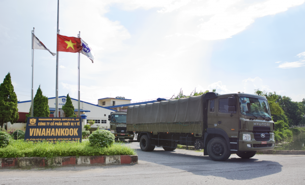 T&T Group bàn giao 8,5 triệu bộ bơm kim tiêm phục vụ chiến dịch tiêm chủng quốc gia phòng COVID-19 T&T Group bàn giao 8,5 triệu bộ bơm kim tiêm phục vụ chiến dịch tiêm chủng quốc gia phòng COVID-19