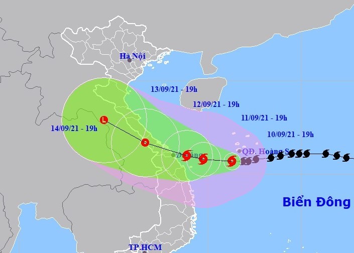 Bão Côn Sơn tiến về Quảng Trị - Quảng Nam, gió giật cấp 12 Bão Côn Sơn tiến về Quảng Trị - Quảng Nam, gió giật cấp 12