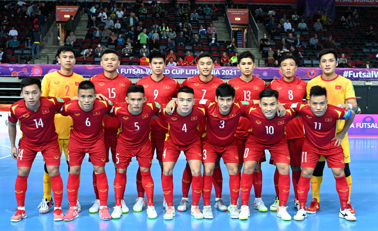 ĐT Việt Nam làm nên điều bất ngờ trước Brazil ở VCK Futsal FIFA World Cup 2021 ĐT Việt Nam làm nên điều bất ngờ trước Brazil ở VCK Futsal FIFA World Cup 2021