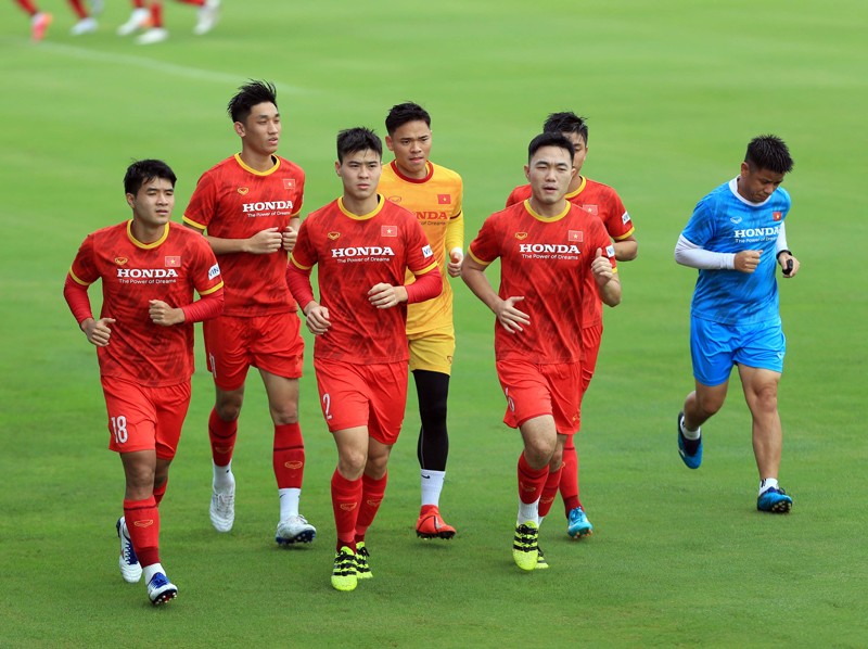 Công Phượng tập sung trong ngày trở lại ĐT Việt Nam
