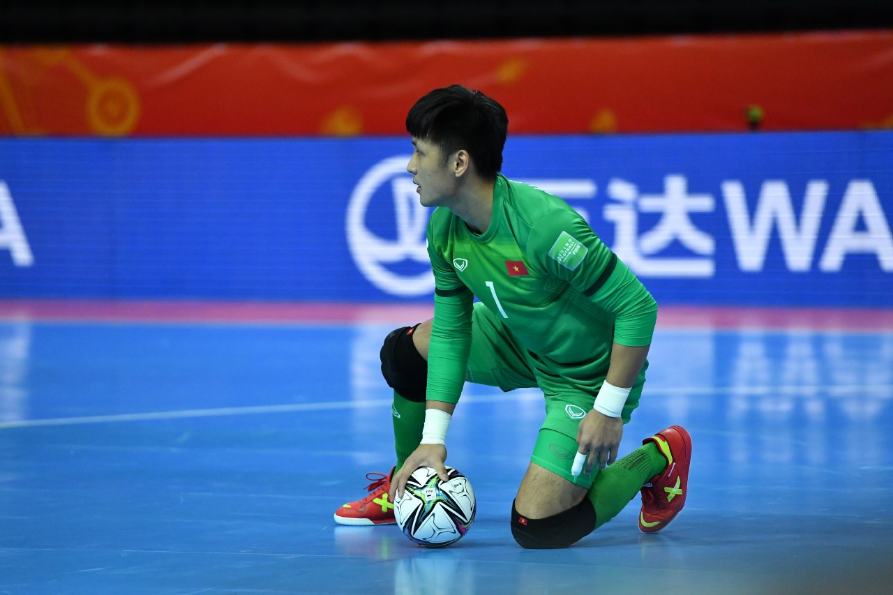 Cầm hoà Séc, ĐT futsal Việt Nam giành vé vào 1/8 World Cup 2021 Cầm hoà Séc, ĐT futsal Việt Nam giành vé vào 1/8 World Cup 2021