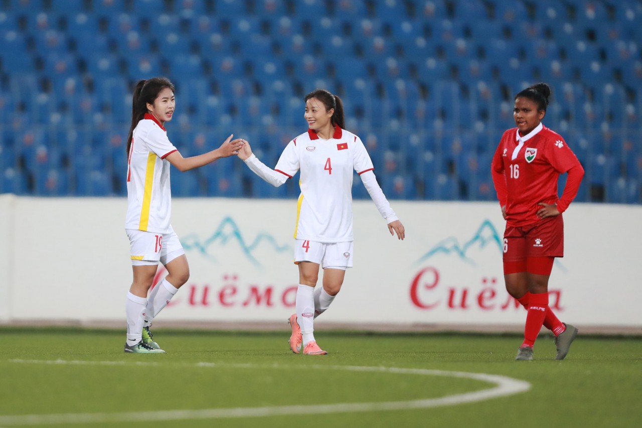 Nữ Việt Nam vs Nữ Tajikistan (20h00, 29/9): Thầy Chung thận trọng Nữ Việt Nam vs Nữ Tajikistan (20h00, 29/9): Thầy Chung thận trọng