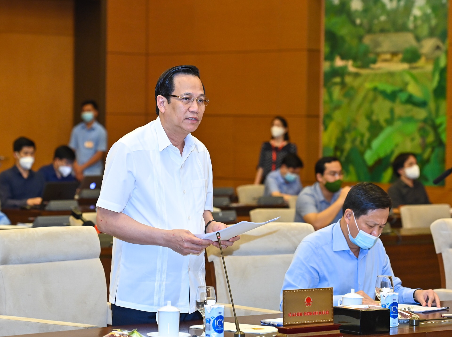 Hỗ trợ 38.000 tỷ cho người lao động và doanh nghiệp đóng bảo hiểm thất nghiệp Hỗ trợ 38.000 tỷ cho người lao động và doanh nghiệp đóng bảo hiểm thất nghiệp