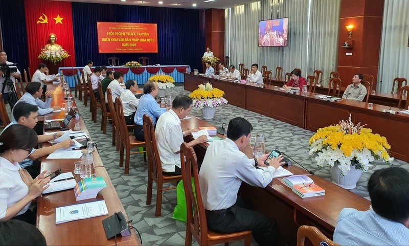 Tuyên truyền Luật cảnh sát Biển đến người dân tỉnh Cà Mau Tuyên truyền Luật cảnh sát Biển đến người dân tỉnh Cà Mau