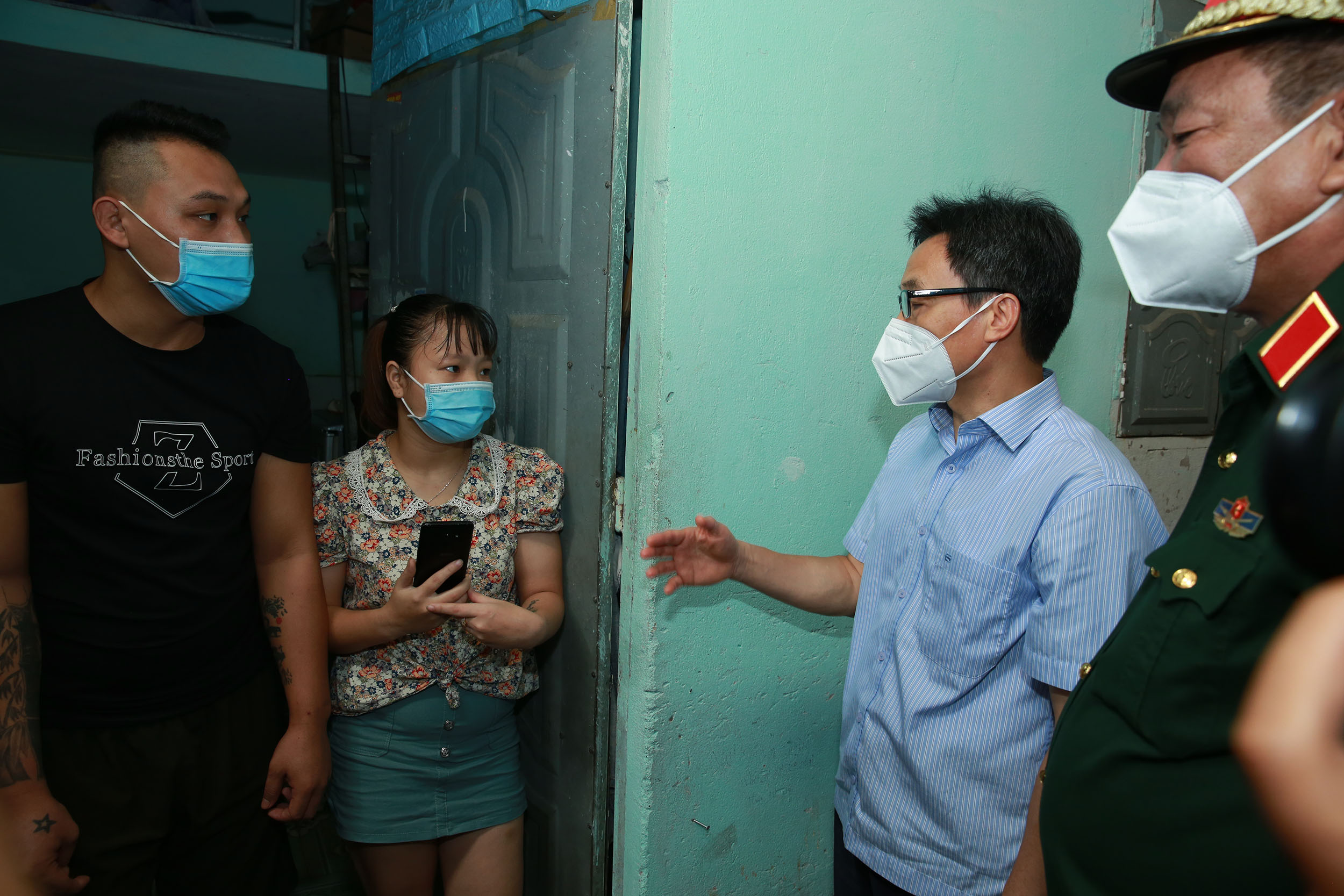 Linh hoạt phương thức xét nghiệm trong các xóm trọ công nhân Linh hoạt phương thức xét nghiệm trong các xóm trọ công nhân
