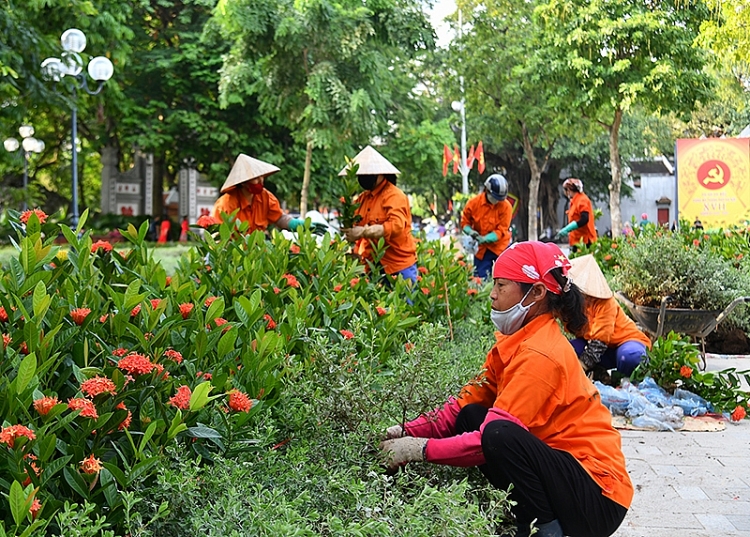 Hà Nội rực rỡ cờ hoa chào mừng ngày Giải phóng thủ đô 10/10 Hà Nội rực rỡ cờ hoa chào mừng ngày Giải phóng Thủ đô 10/10