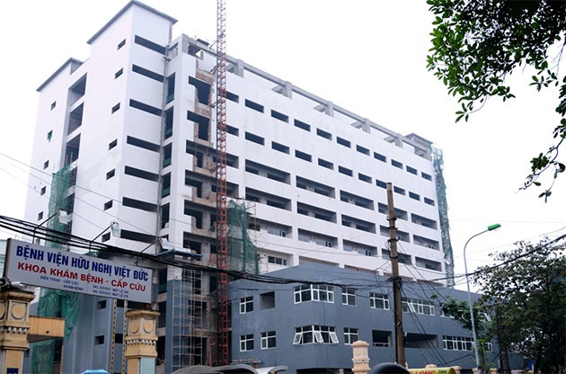 Bệnh viện Việt Đức bị phạt 14 triệu đồng Bệnh viện Việt Đức bị phạt 14 triệu đồng