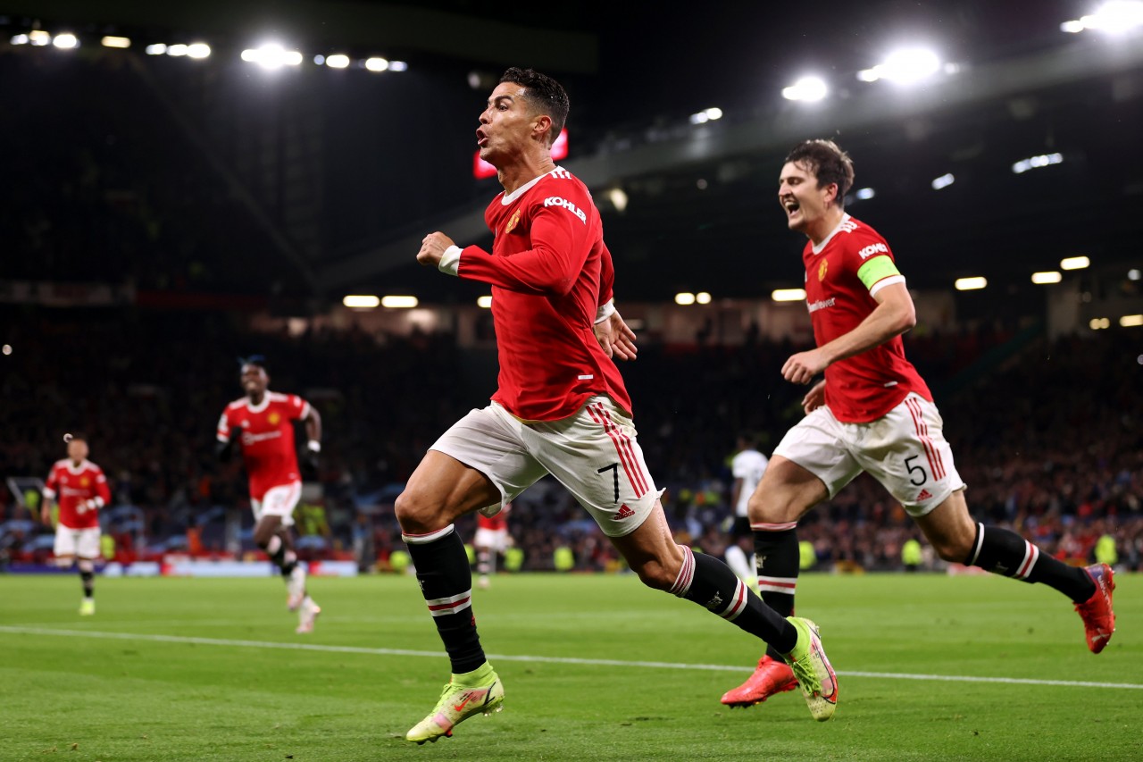 Ronaldo chói sáng, MU ngược dòng ngoạn mục ở Cúp C1 Ronaldo chói sáng, MU ngược dòng ngoạn mục ở Cúp C1