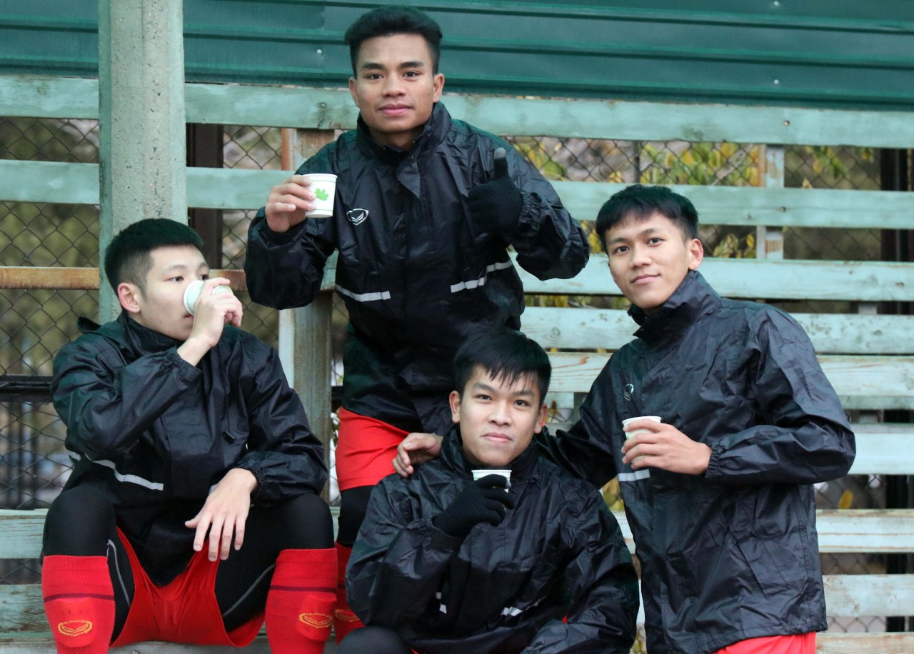 U23 Việt Nam rèn chiến thuật dưới thời tiết 6 độ C U23 Việt Nam rèn chiến thuật dưới thời tiết 6 độ C