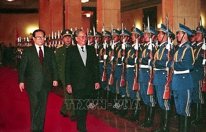 Đại tướng Lê Đức Anh: Trọn đời cống hiến cho sự nghiệp cách mạng Đại tướng Lê Đức Anh: Trọn đời cống hiến cho sự nghiệp cách mạng