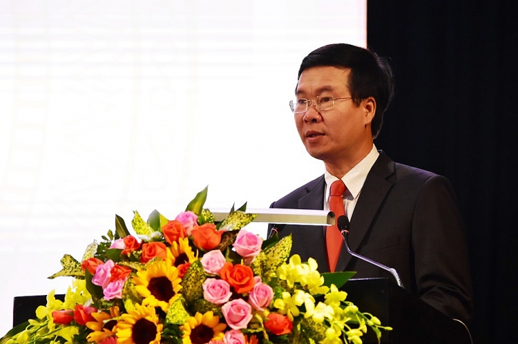 Đồng chí Lê Đức Anh - Người hết lòng phụng sự Tổ quốc, phục vụ nhân dân Đồng chí Lê Đức Anh - Người hết lòng phụng sự Tổ quốc, phục vụ nhân dân