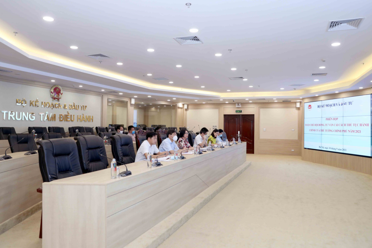 Tiếp tục đẩy nhanh quá trình cải cách thủ tục hành chính Tiếp tục đẩy nhanh quá trình cải cách thủ tục hành chính