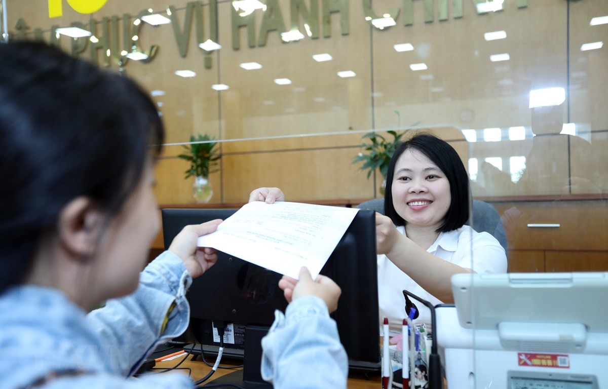 Bộ TN&MT phấn đấu 100% thủ tục hành chính đủ điều kiện sẽ được cấp trực tuyến Bộ TN&MT phấn đấu 100% thủ tục hành chính đủ điều kiện sẽ được cấp trực tuyến