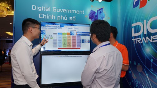 Cán bộ, công chức cần nâng cao năng lực để vận hành Chính phủ điện tử Cán bộ, công chức cần nâng cao năng lực để vận hành Chính phủ điện tử