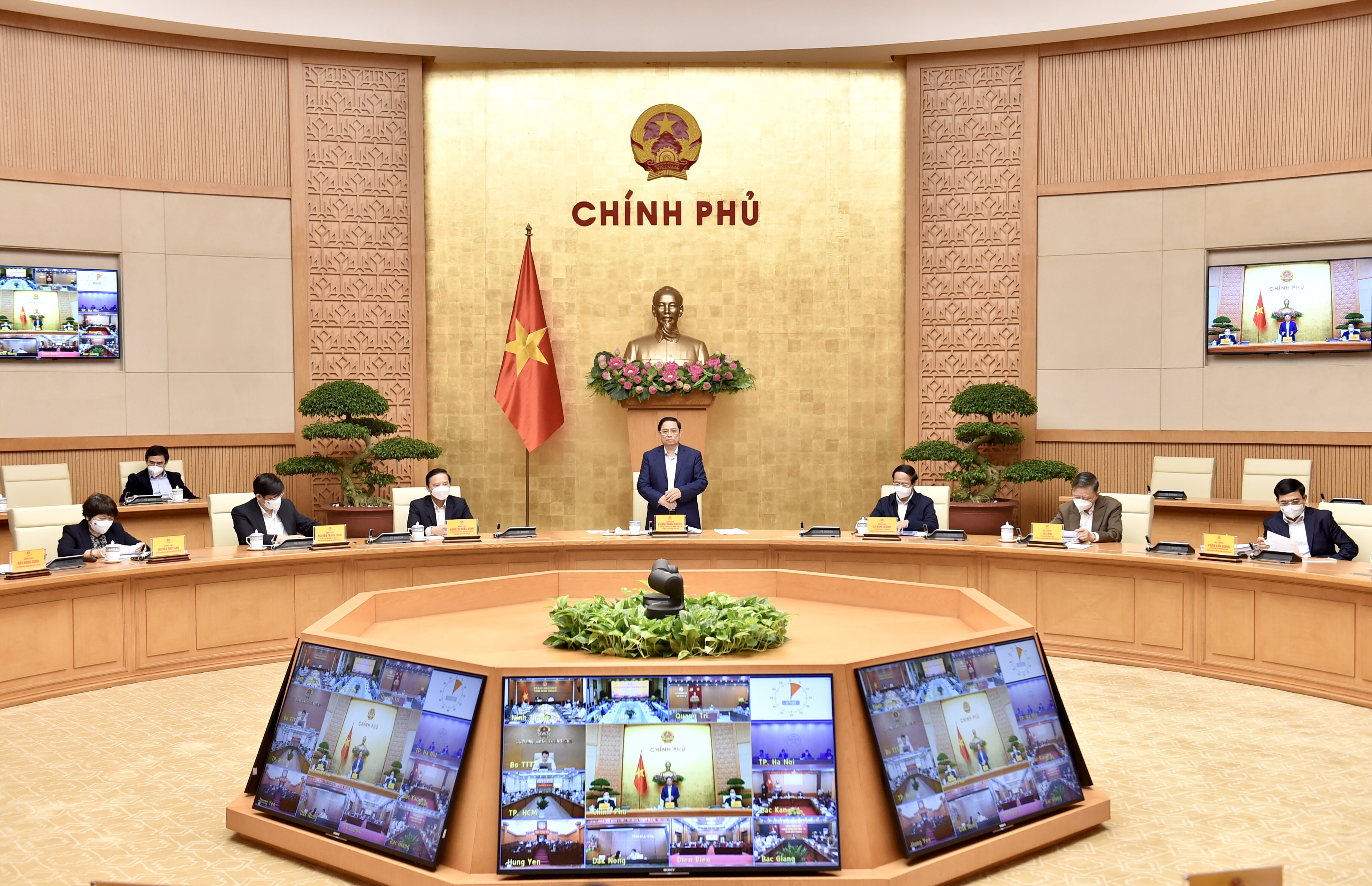 Số ca tử vong, nguy kịch giảm mạnh sau hơn 1 tháng thực hiện Nghị quyết 128 Số ca tử vong, nguy kịch giảm mạnh sau hơn 1 tháng thực hiện Nghị quyết 128