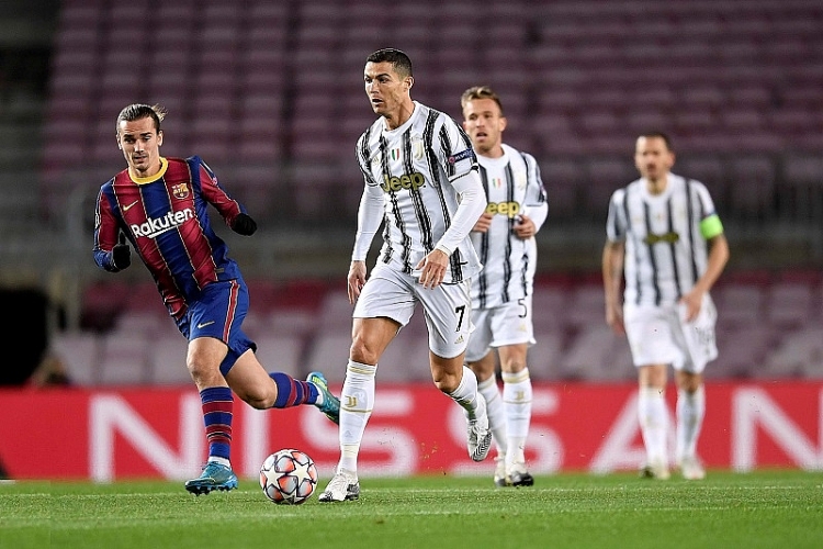 Ronaldo lu mờ Messi trong trận 'Siêu kinh điển' Champions League 2020/21 Ronaldo lu mờ Messi trong trận 'Siêu kinh điển' Champions League 2020/21