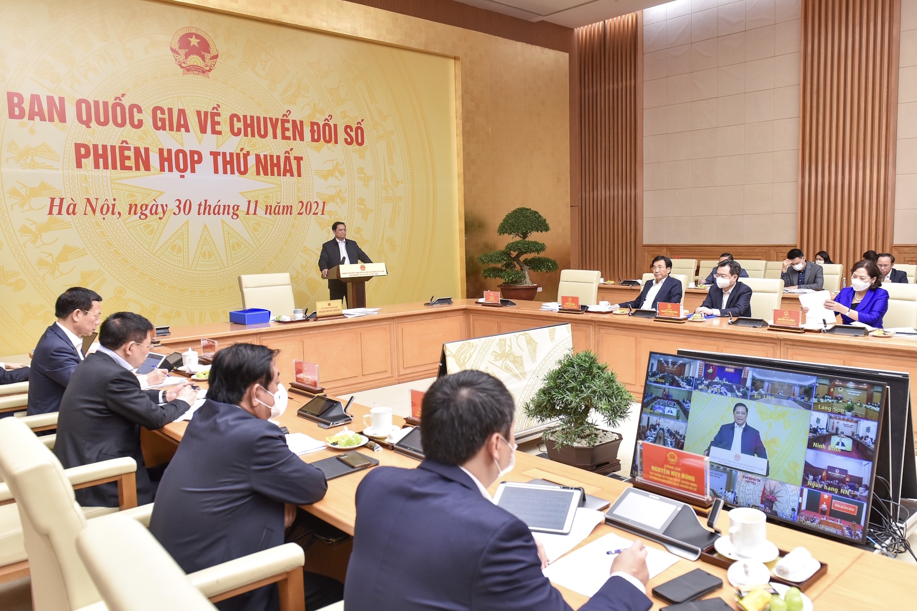 Cần tư duy đột phá, tầm nhìn chiến lược, bám sát thực tiễn trong chuyển đổi số Cần tư duy đột phá, tầm nhìn chiến lược, bám sát thực tiễn trong chuyển đổi số