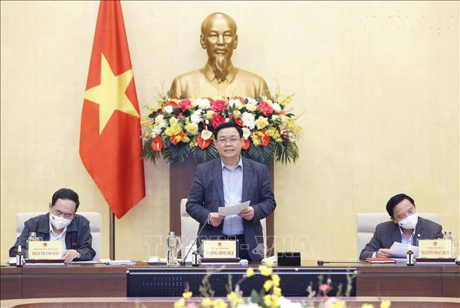 Chủ tịch Quốc hội chủ trì họp về chính sách đặc biệt, đặc cách, đặc thù phòng, chống dịch COVID-19 Chú thích ảnh