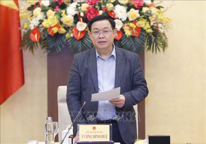Chủ tịch Quốc hội chủ trì họp về chính sách đặc biệt, đặc cách, đặc thù phòng, chống dịch COVID-19 Chú thích ảnh